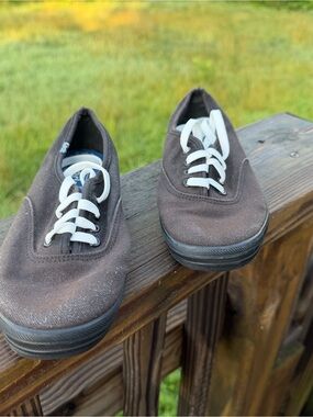 Keds Black Canvas Lace-Up Sneakers Women’s Size 5.5